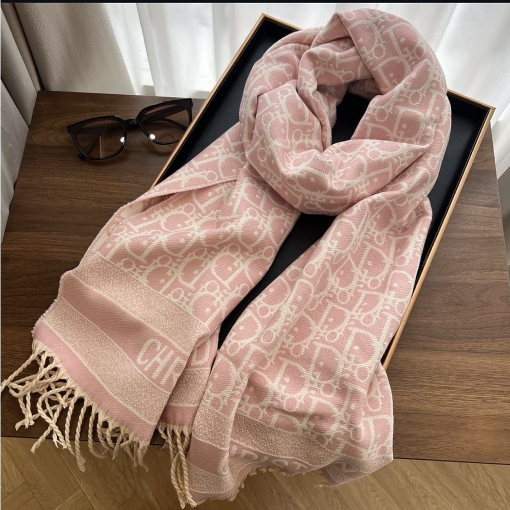 Chic Pink Patterned Scarf